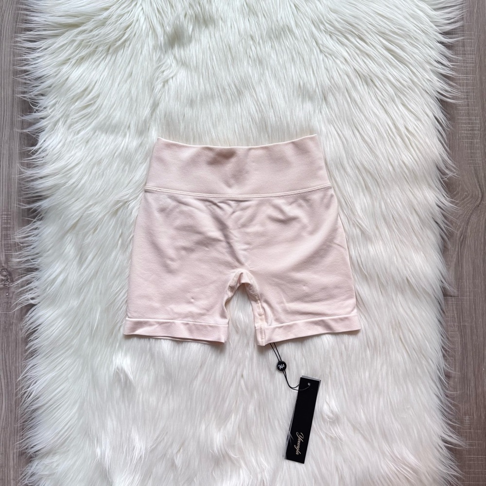 Youngla curve seamless shorts